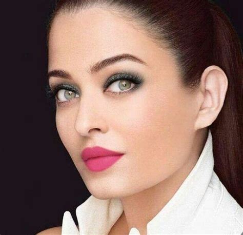 Aishwarya Rai XXX nude pics